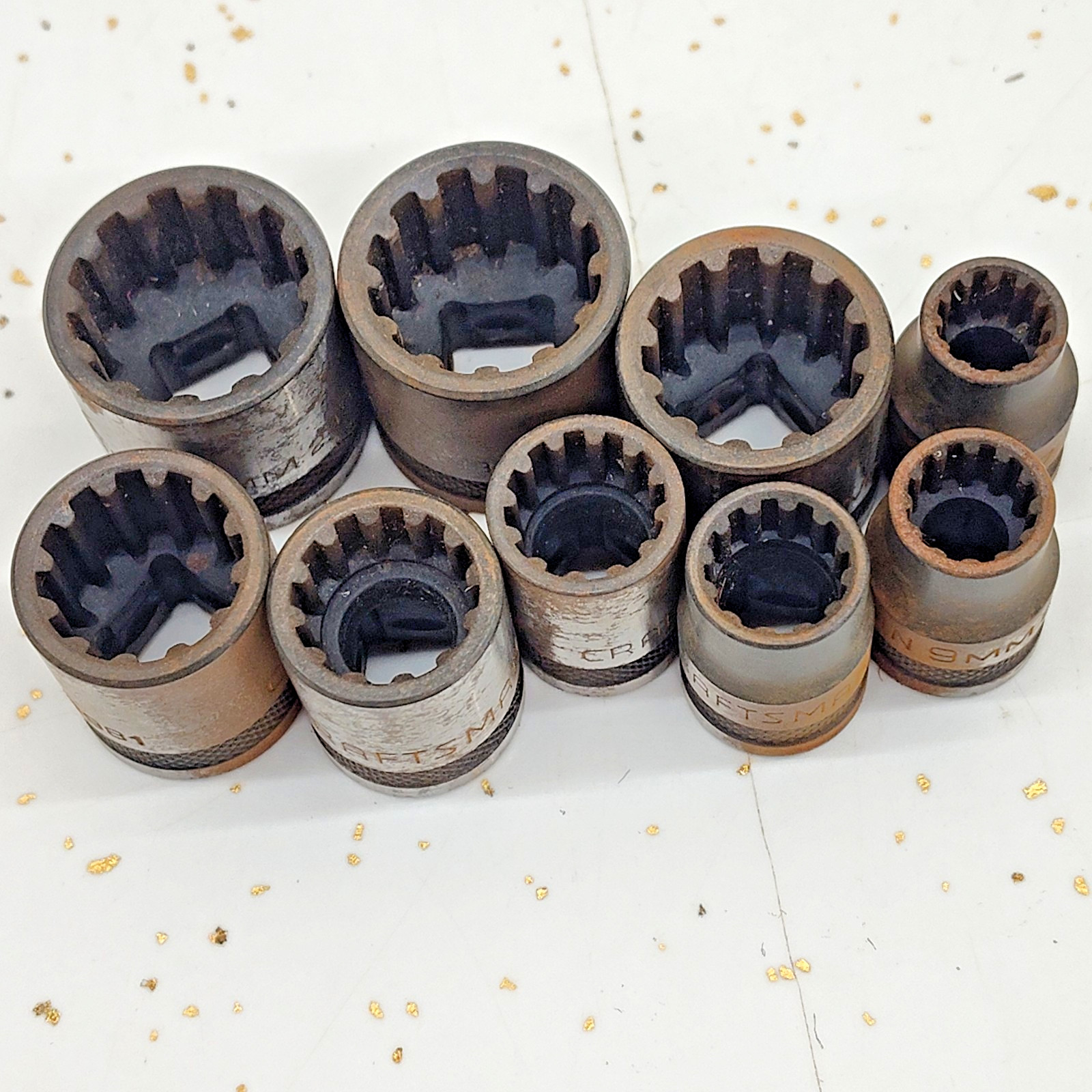 Craftsman 19 Piece Spline SAE & Metric 3/8” Drive Ratchet Socket Set