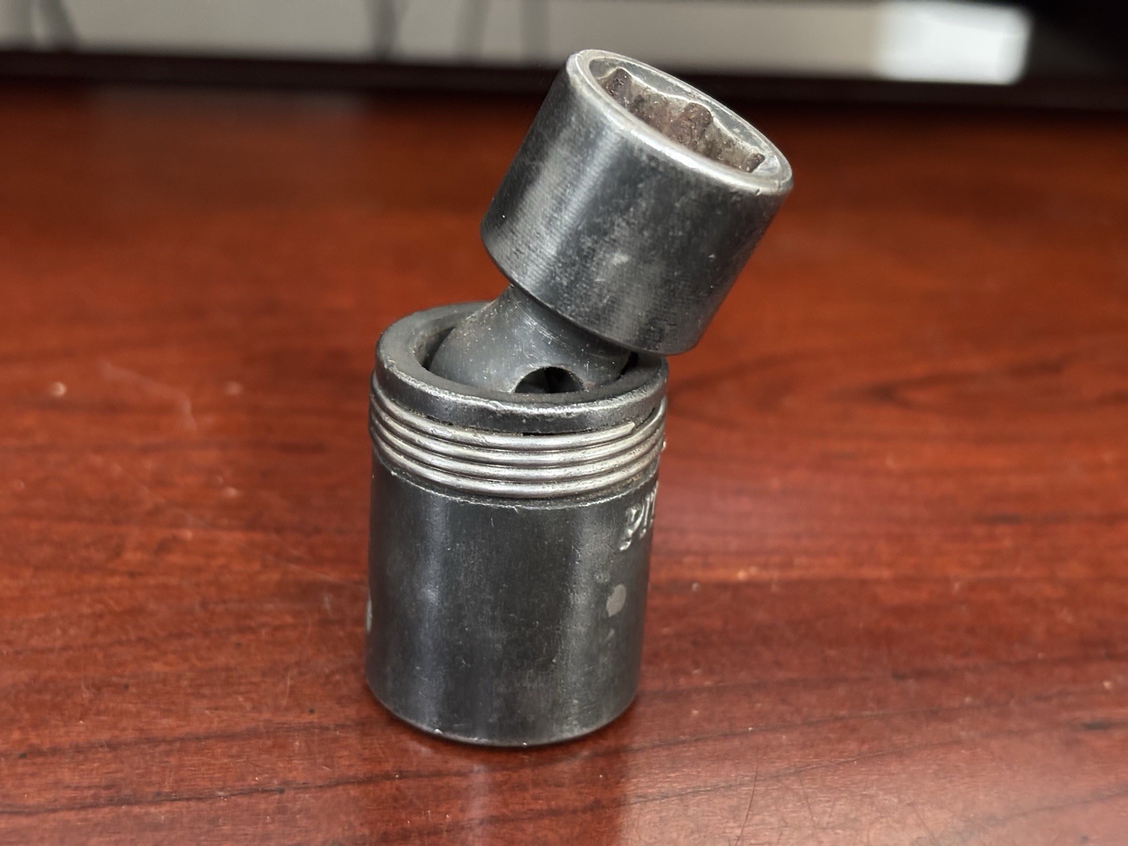 Pittsburgh Tools-CR-V Universal Socket # 15-USA-1/2″ drive-6 Point-Spring Action
