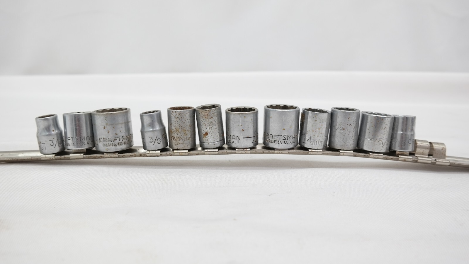 Craftsman 3/8″ Drive 12 Point Shallow Sockets SAE & Metric Mixed Set of 13 Pcs
