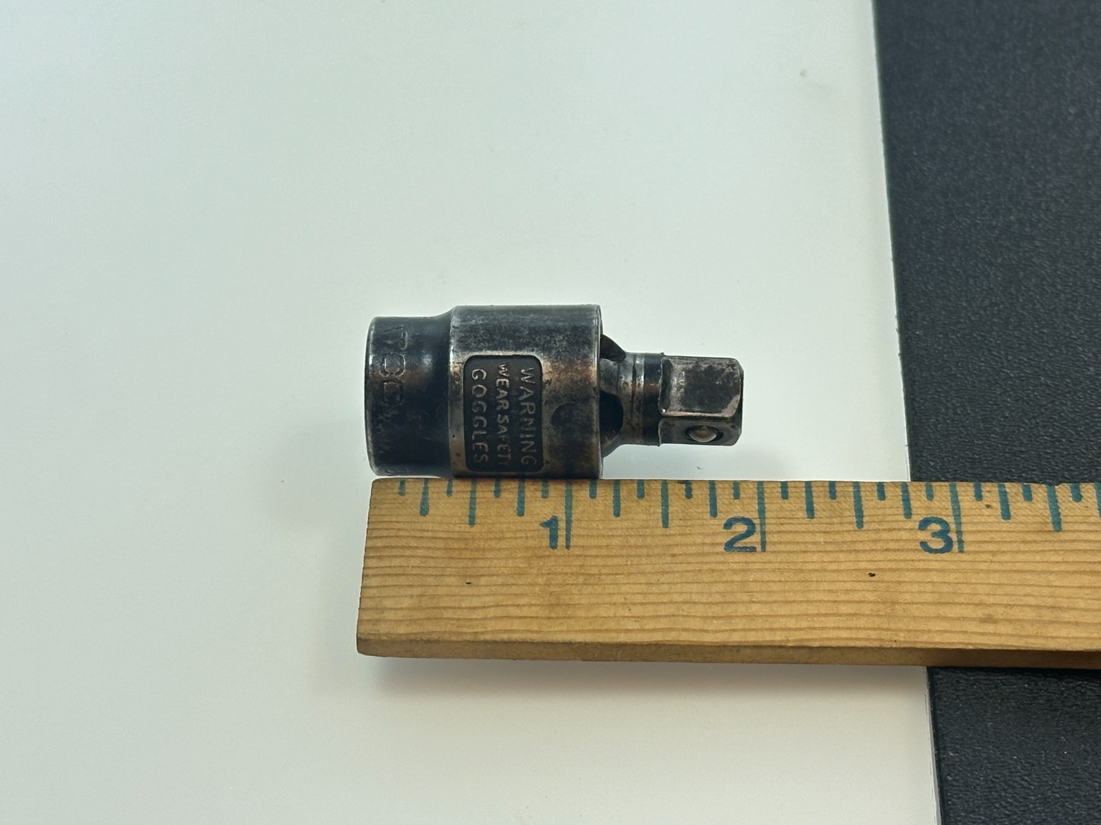 Matco Tools 3/8″ Drive Impact Pinless Swivel Universal Joint Adapter BUP2BB