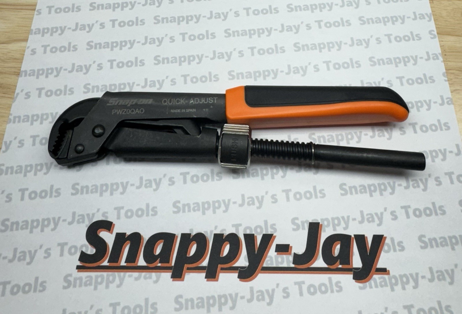 Snap-on Tools NEW ORANGE 8-5/8″ Soft Grip Quick Adjust Pliers Wrench PWZ0QAO