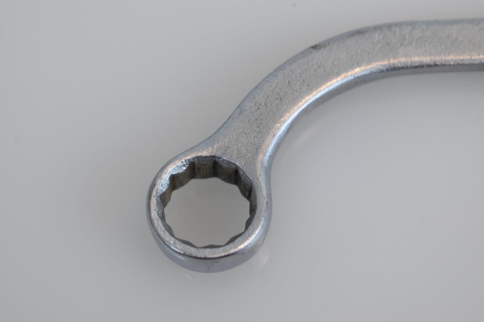 Plumb Tools 1730 5/8″ x 9/16″ SAE Half Moon Box Wrench 12 Point USA Plvmb