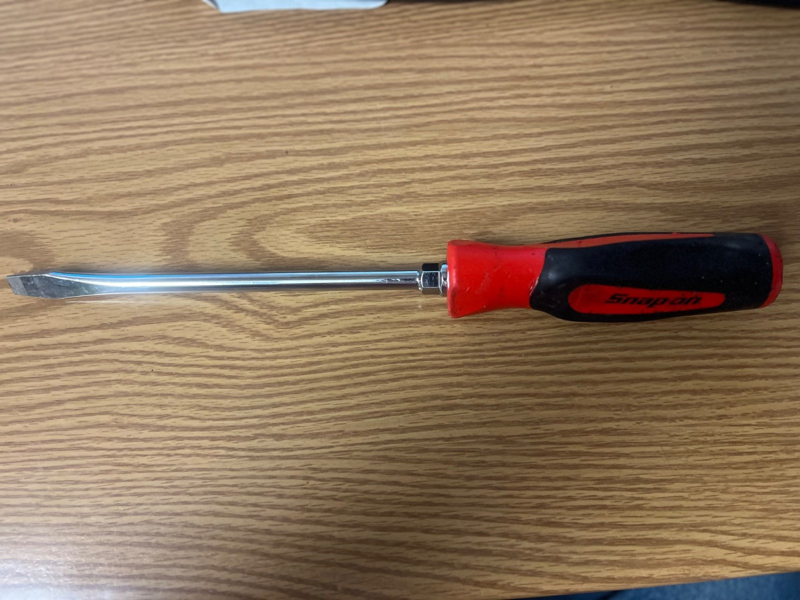 SNAP ON – SGD8B 13.5″ LONG RED/BLACK COMFORT GRIP HANDLE – LOOKS GOOD LOT#14*