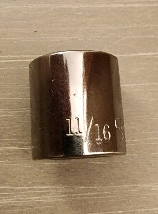 Craftsman USA 11/16″ Socket 12 Point 3/8″ Drive Inverted G2 44336