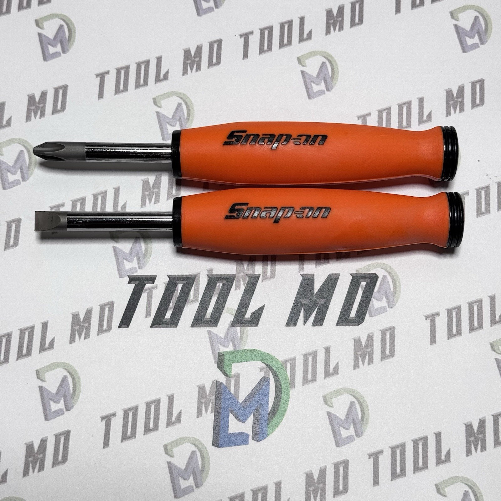 Snap-on Tools NEW CUSTOM REVERSE ORANGE Ratchet Handle Stubby Screwdriver Set