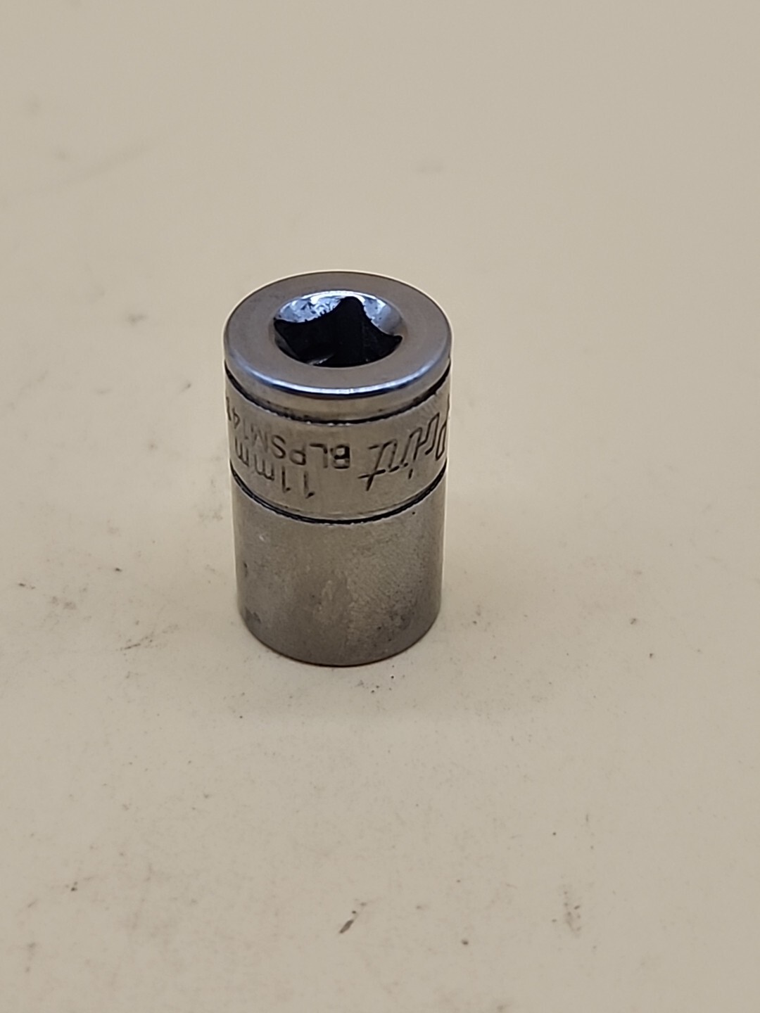 BLUE-POINT BLPSM1411, 1/4″ DRIVE, 11MM. SOCKET, SHALLOW, 6pt USA