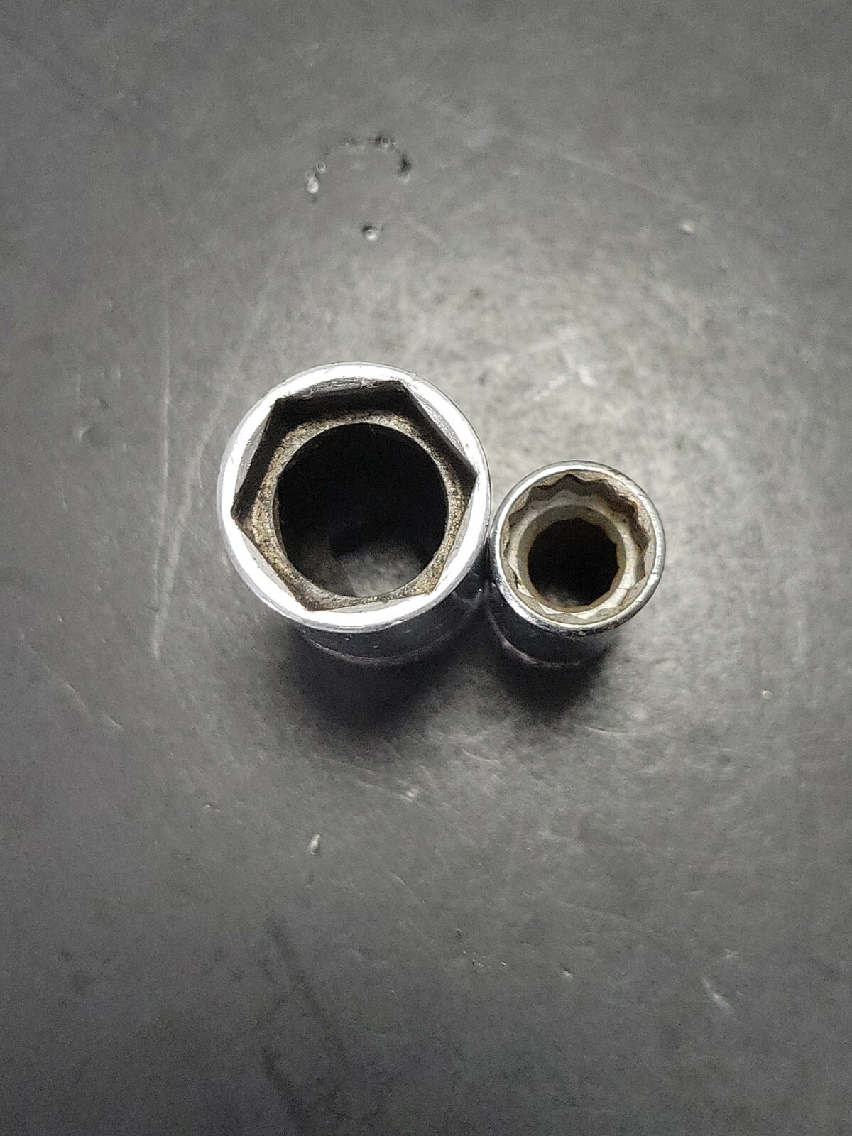 Wizard USA Deep Sockets 1/2″ H2631 13/16″ SAE 3/8″ Drive 12 Point 6 Point L1516