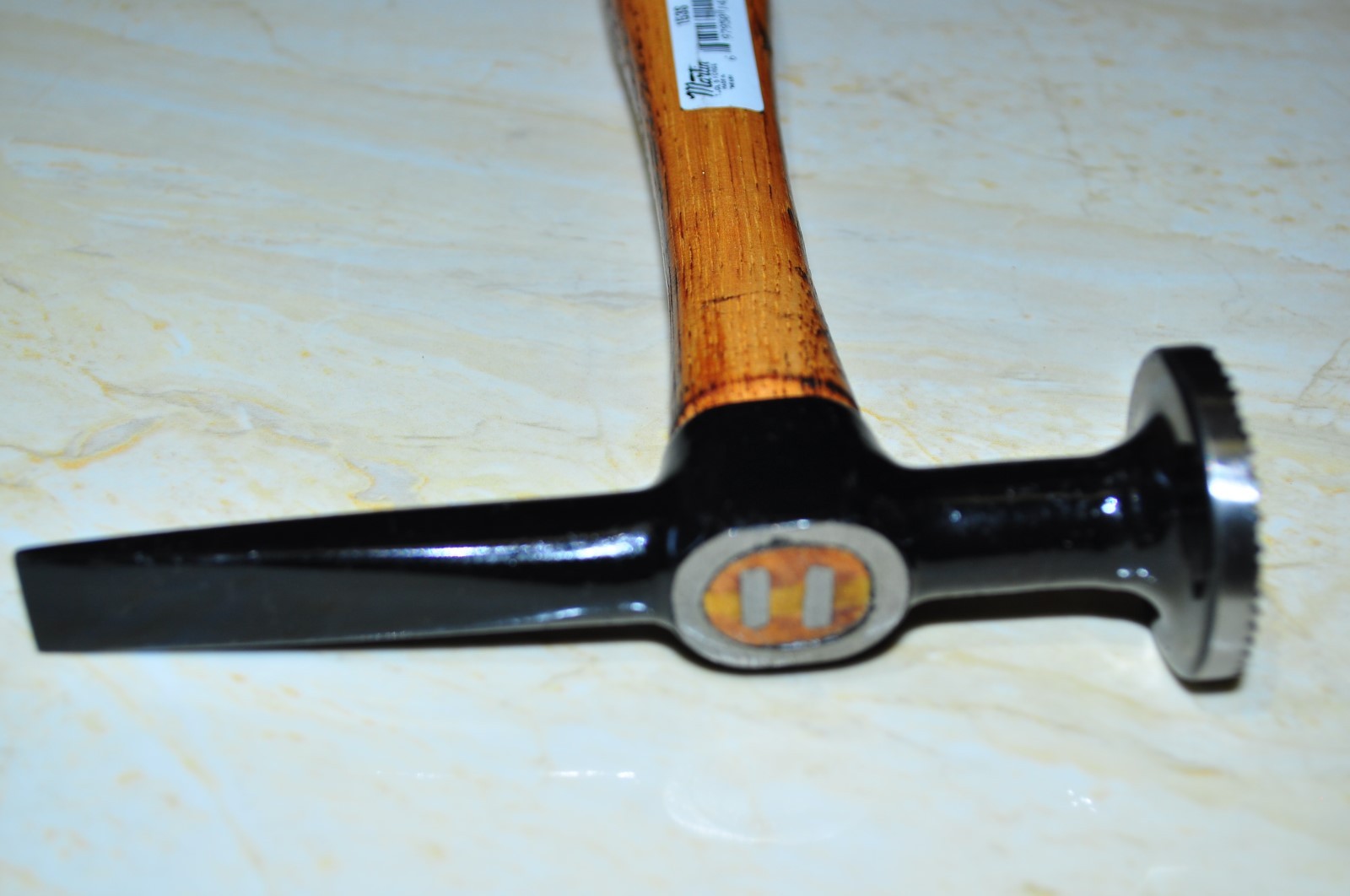 AUTO BODY SHRINKING HAMMER WITH CHISEL HEAD WOOD HANDLE MARTIN153S MADE IN USA