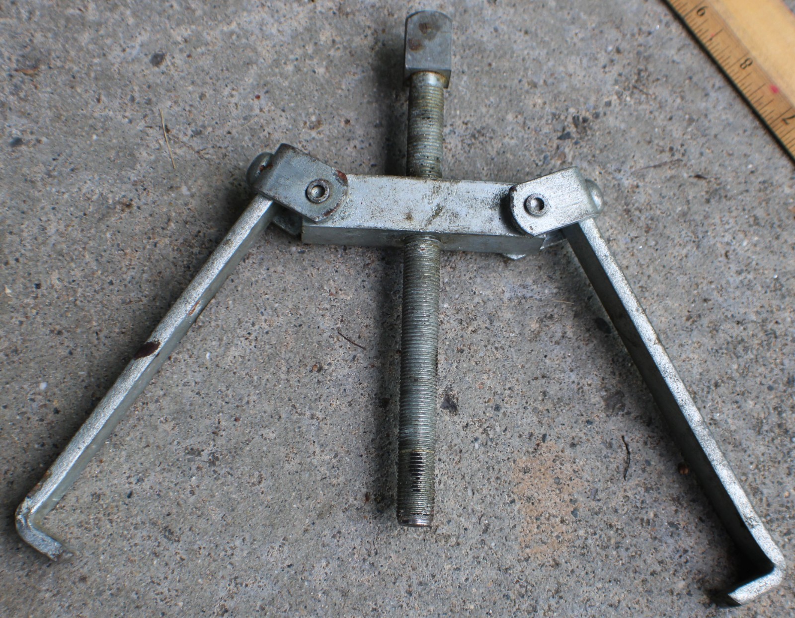 Lot of 3 Jaw Gear Puller Tools Ajustable, Ampro T74163 100 mm + Japan +