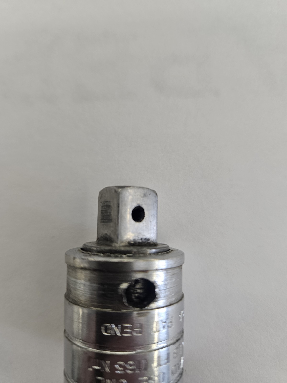 BROKEN SNAP ON A4A 1/2 TO 3/8 REDUCER / ADAPTER. CHROME.