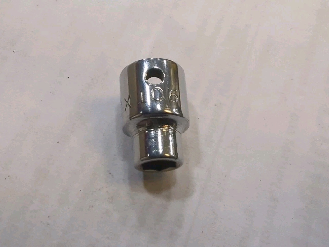 Mac Tools USA X106 5/16″ SAE Shallow Socket 3/8″ Drive 6 Point Chrome Finish