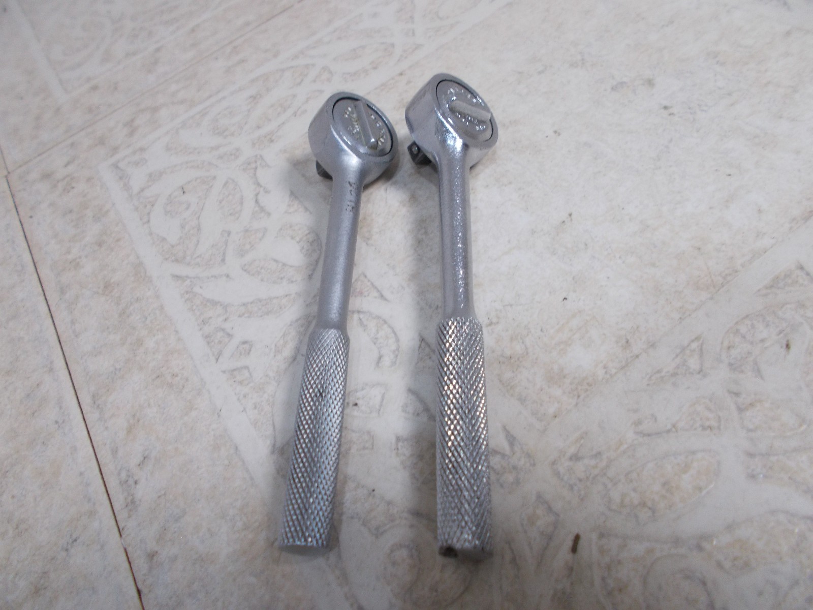 Lot of 2 Vintage Thorsen Tools USA 77MC 1/4″ Drive Ratchet Round Head USA (B-2)
