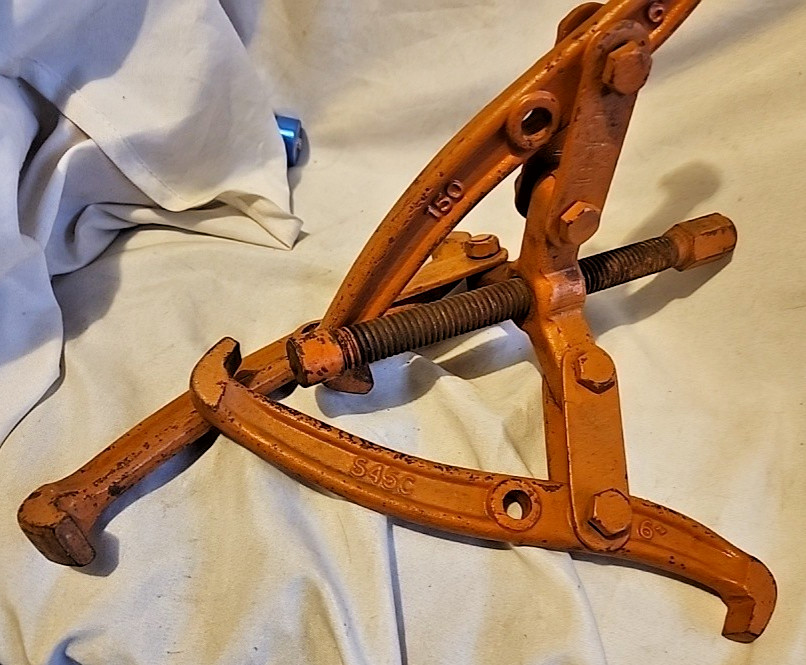CTT 3 jaw gear/wheel puller 6 INCH