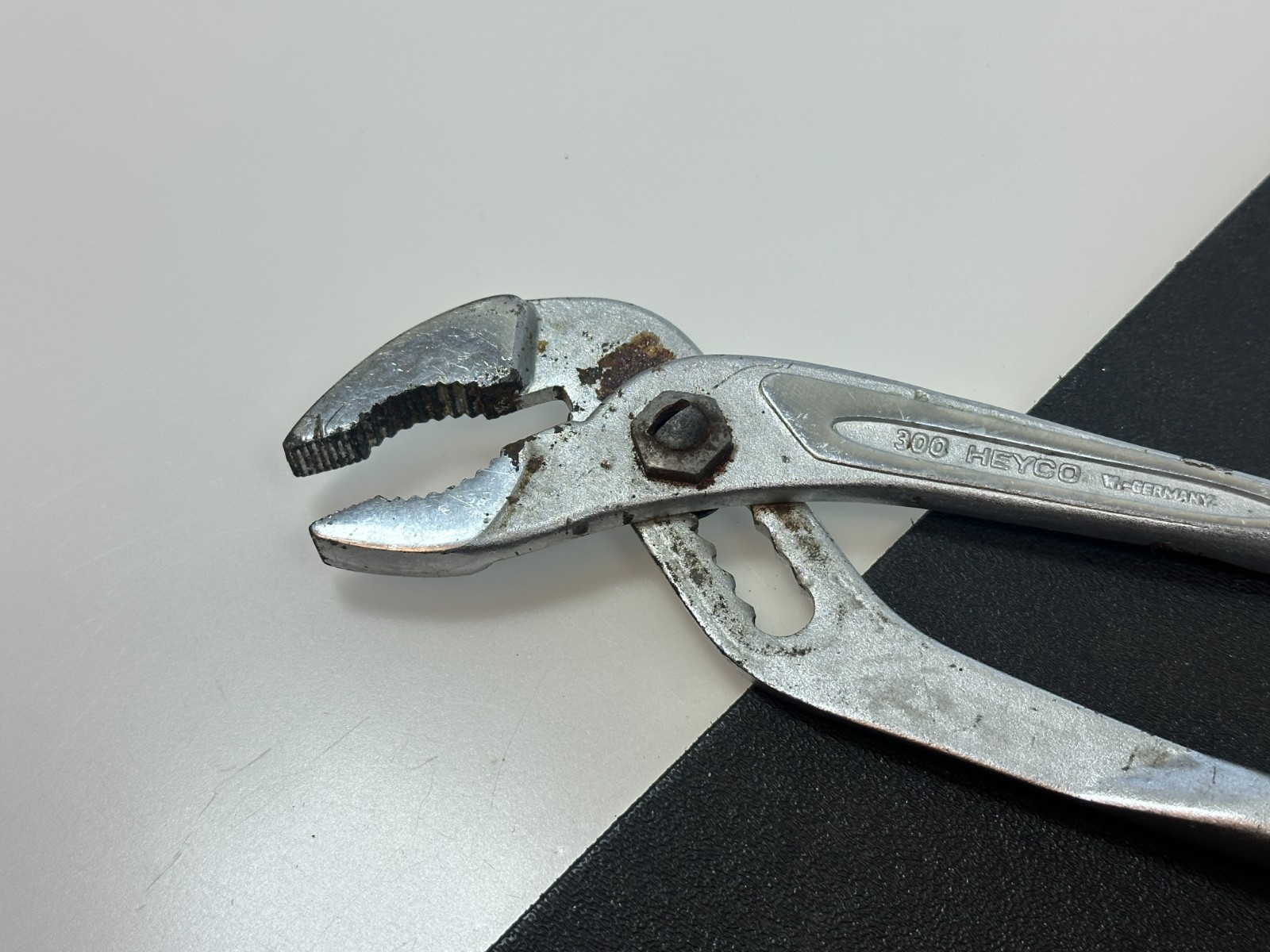 Heyco Tools OEM Mercedes Benz No. 300 Adjustable Pliers, Chrome