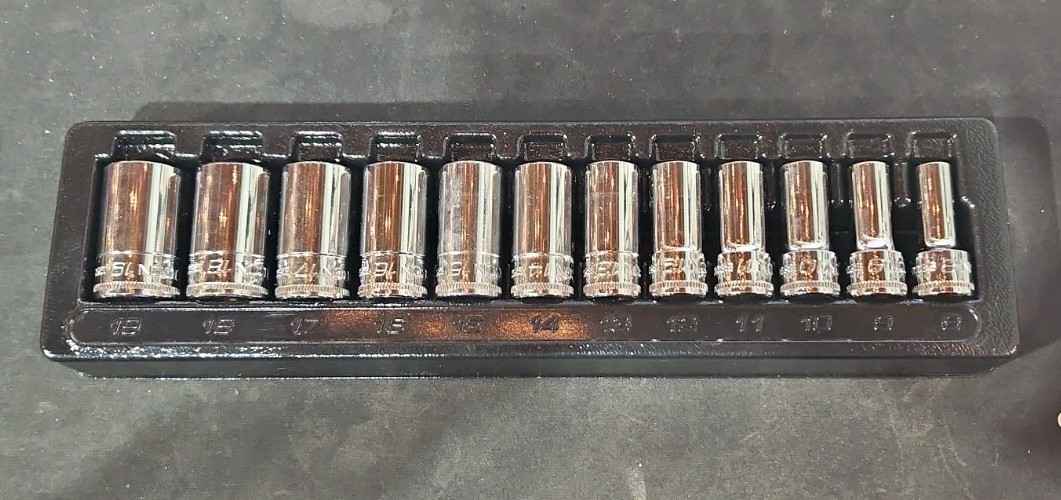 Icon S2SDM-12 3/8″ Drive Metric Professional Semi-Deep 12pc Socket Set with Tray
