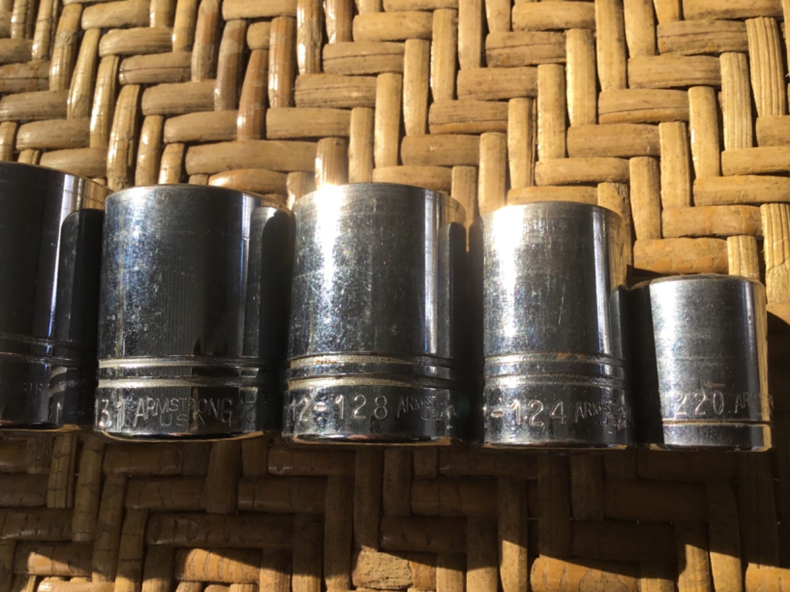 VTG Armstrong USA 1/2″ Dr. SAE Shallow 12pt Socket Set 3/4- 1-1/4″, 3/8″ Dr 5/8″