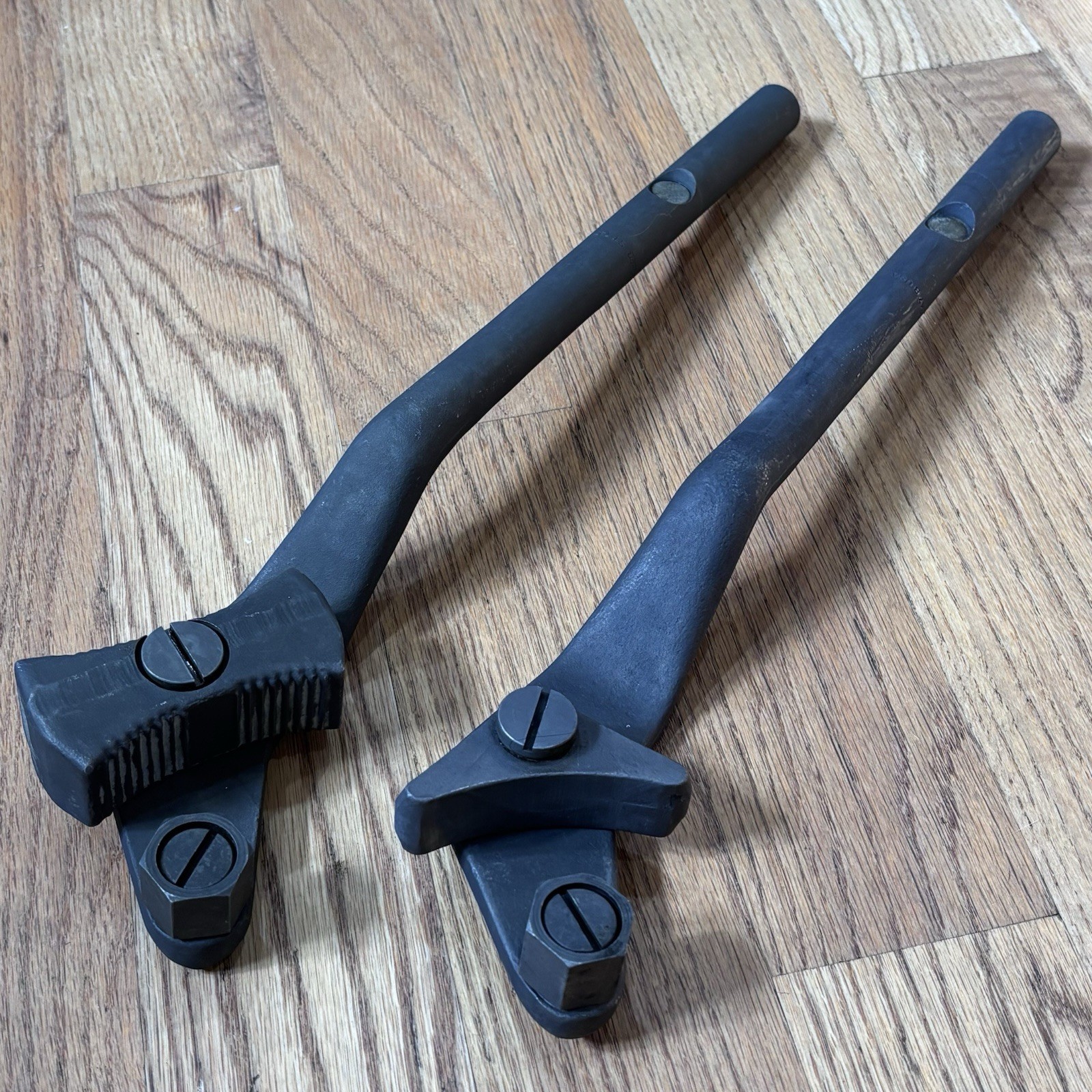 Snap On Tools ST747B & ST747D Two Styles Of Cummins Engine Turning Tools USA VTG