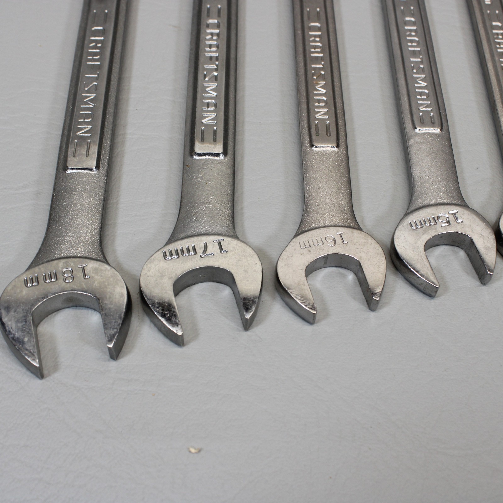 Craftsman 12pc 6 Point Metric Combination Wrench Set (7-18mm) Made in USA
