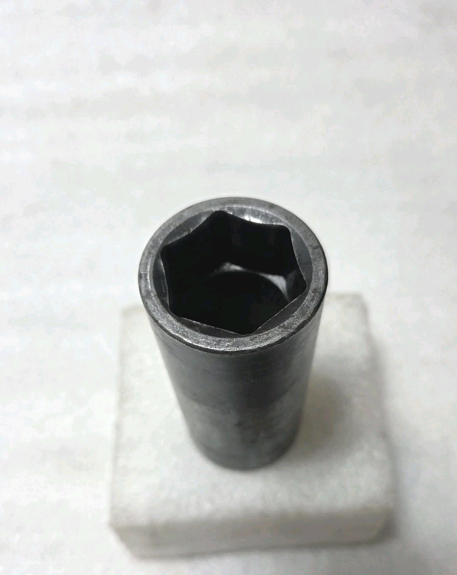 Snap-on SIM340 1-1/16″ SAE Flank Drive Deep Impact Socket 1/2″ Drive 6 Point