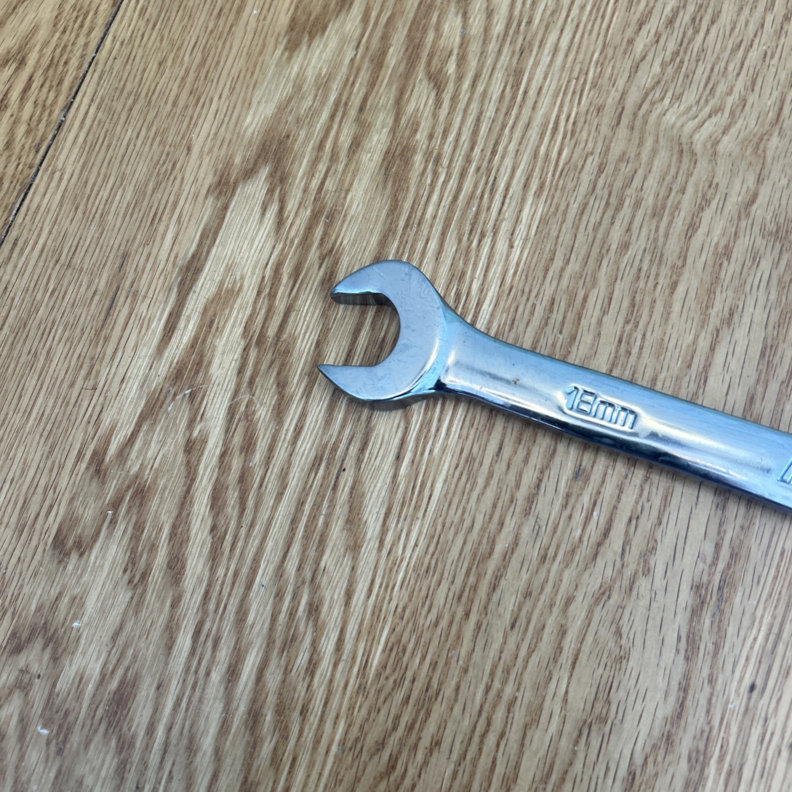 MATCO TOOLS – 18mm Reversible Ratcheting Combination Wrench,12pt, GRCL18M2