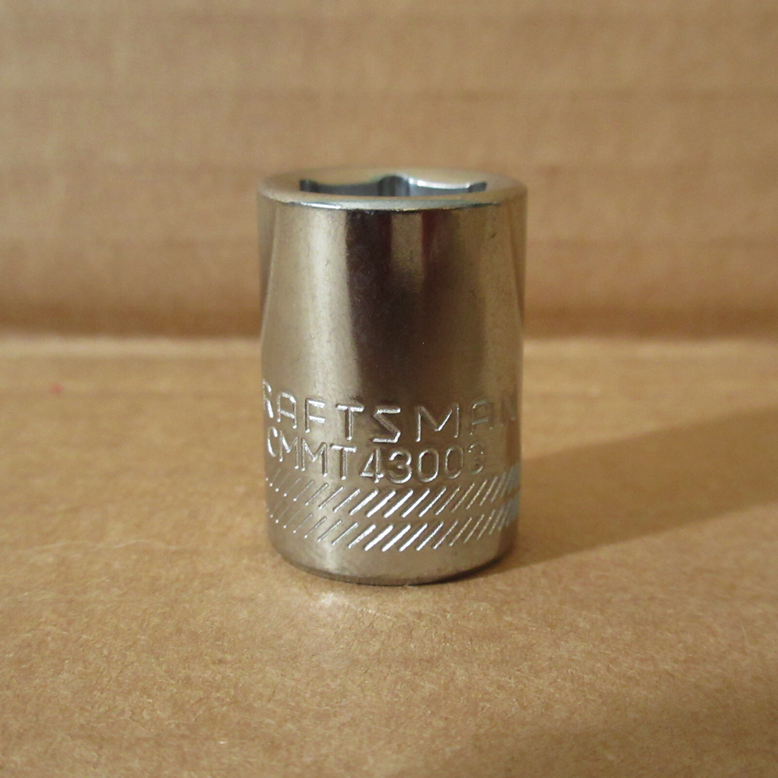 1/2″ CRAFTSMAN CMMT43003 Standard SAE 6-pt 3/8-in Drive Shallow Socket Ratchet