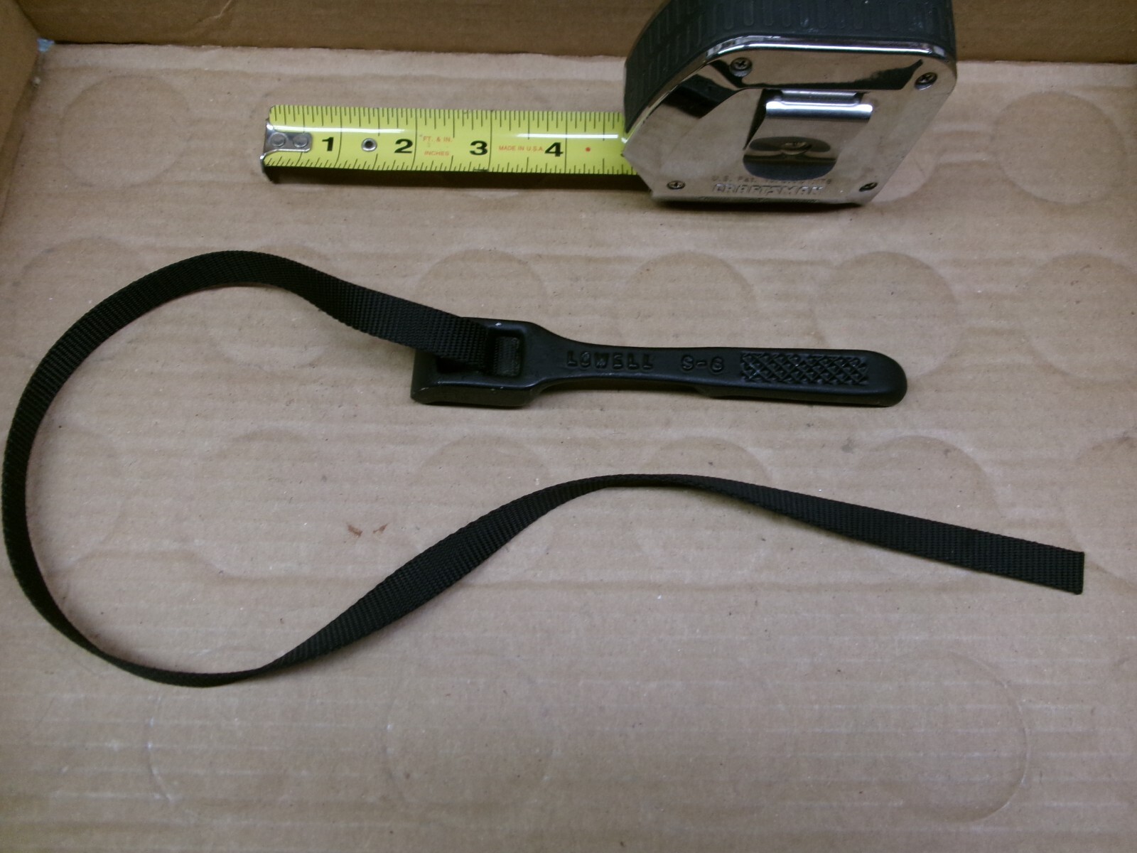 Lowell 6″ Pipe Strap Wrench No S-6