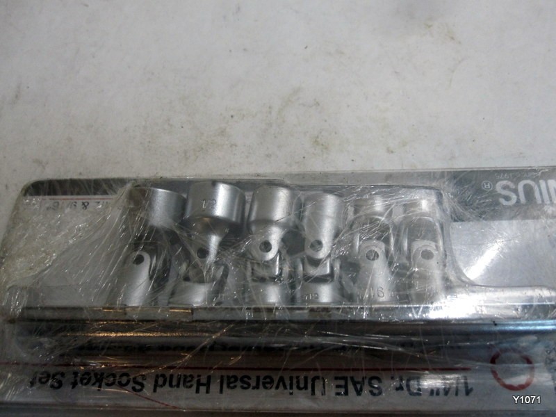 Genius Tools 6 Piece 1/4″Drive SAE Universal Hand Socket Set (12-Point) US-206S