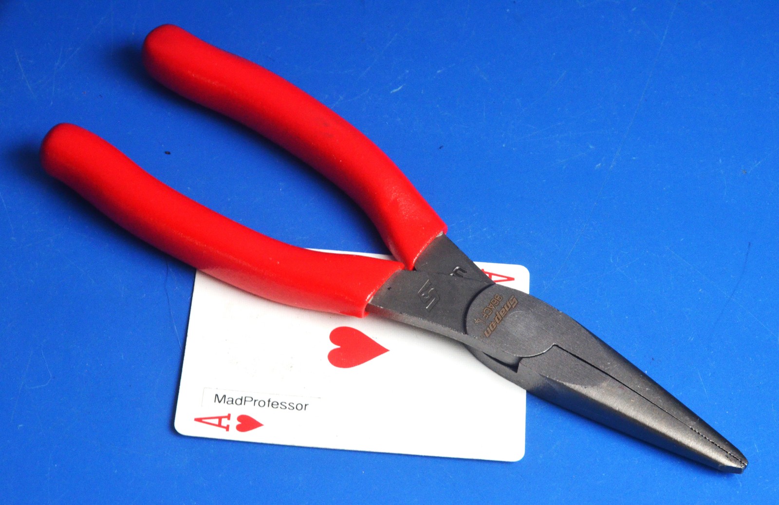 Snap-on 8″ Red Talon Grip Needle Nose Pliers Diamond-Serrated Jaws 96ACF NEW