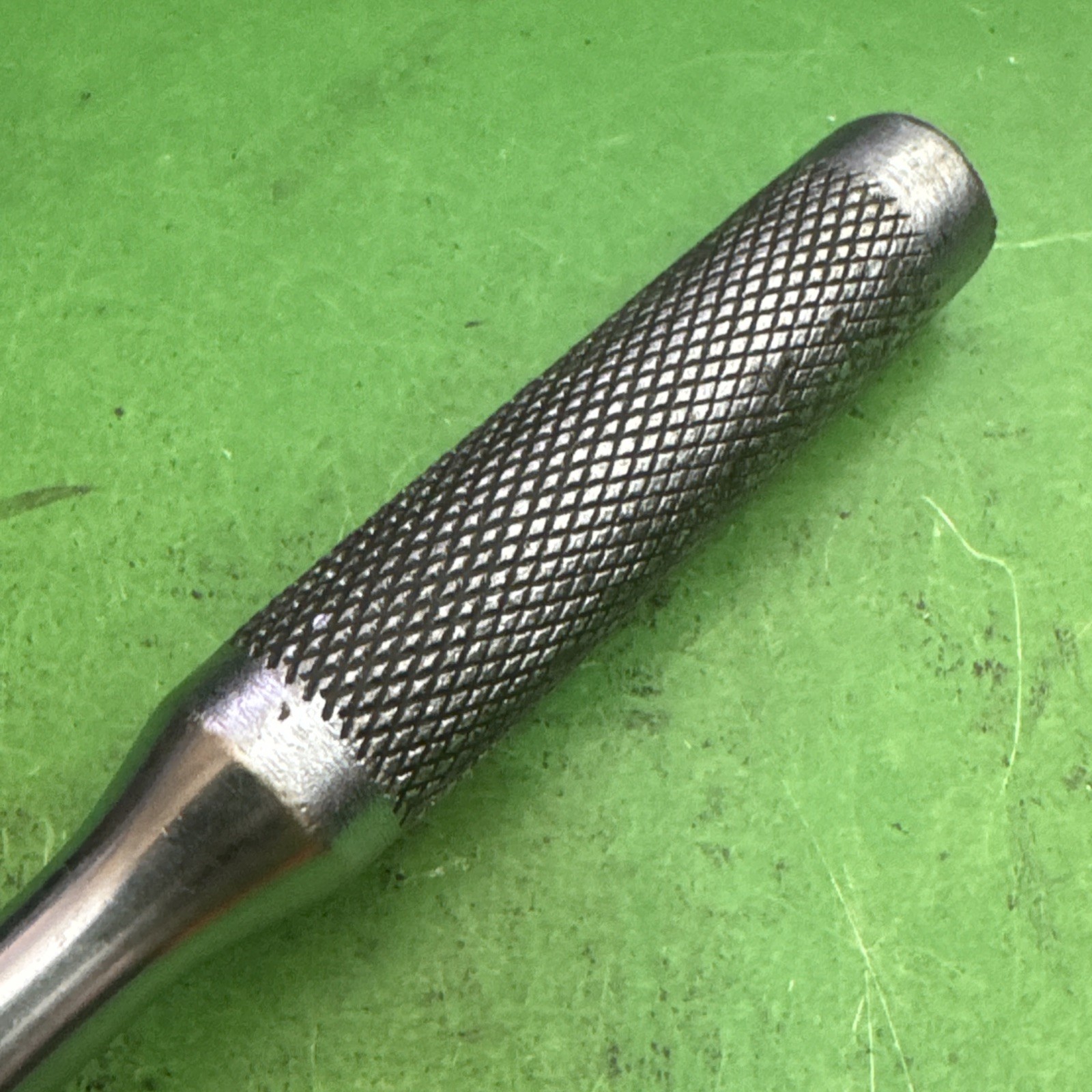 Mac Professional Tools USA Vintage 3/8″ Drive Knurled Handle Ratchet Model X8R