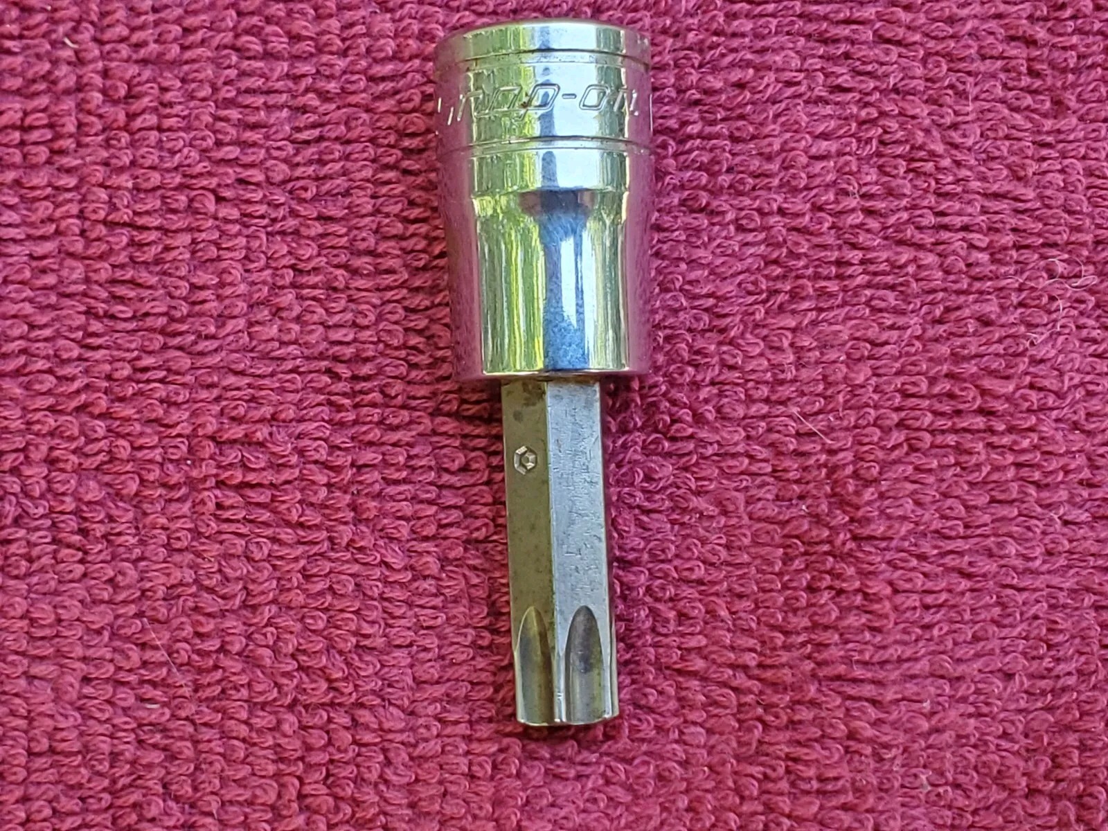 2000 Snap-on FTX50E 3/8″ Drive T50 Torx Bit Socket