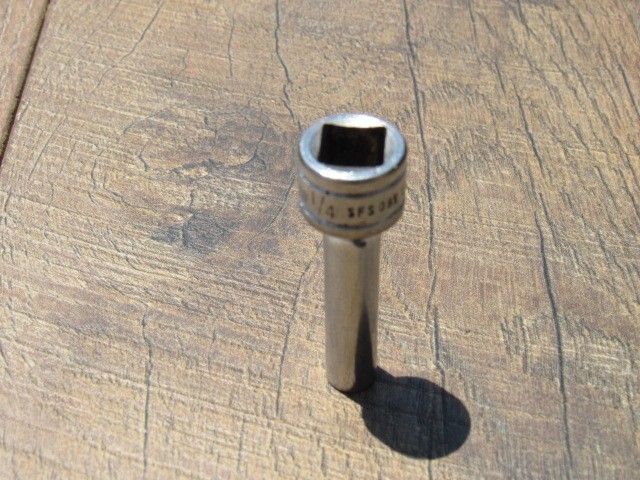 SNAP ON 1/4″ SFS081 3/8″ DRIVE 6 POINT DEEP SAE SOCKET SFS 081 UNDERLINE LOGO