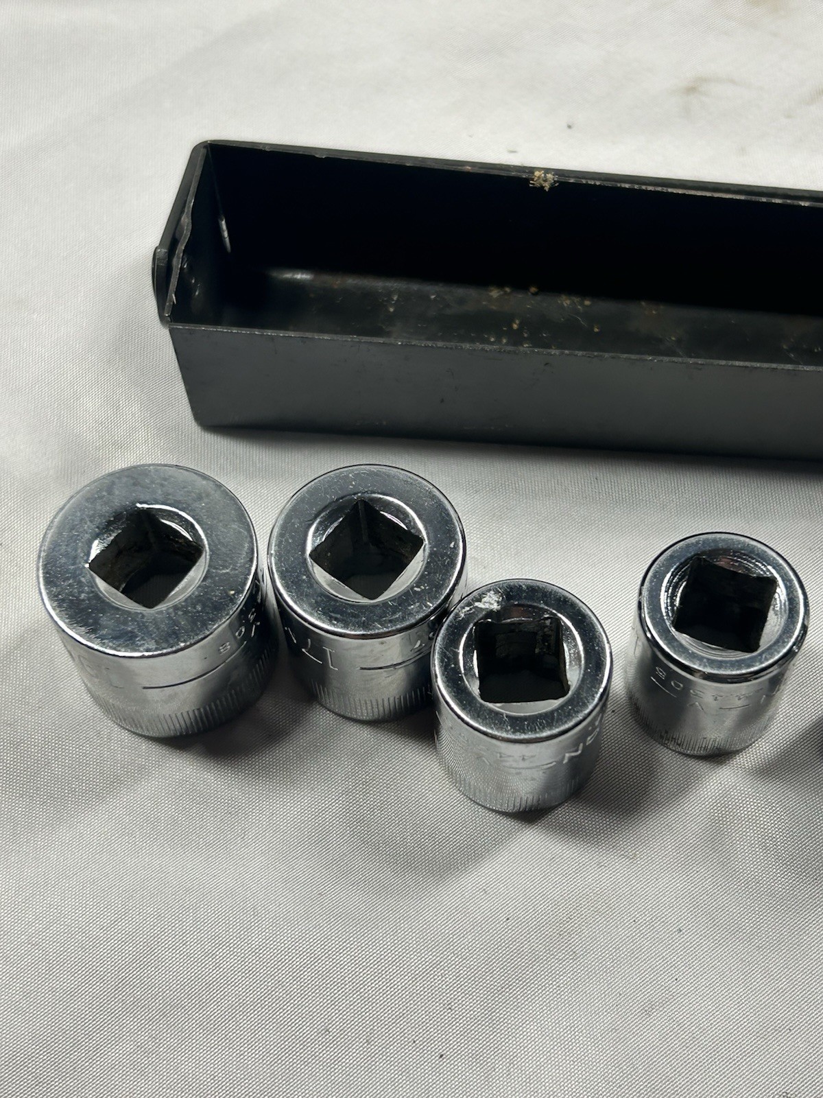 Craftsman 7 pc 3/8″ drive shallow 12 pt metric socket set 9mm-19mm USA made