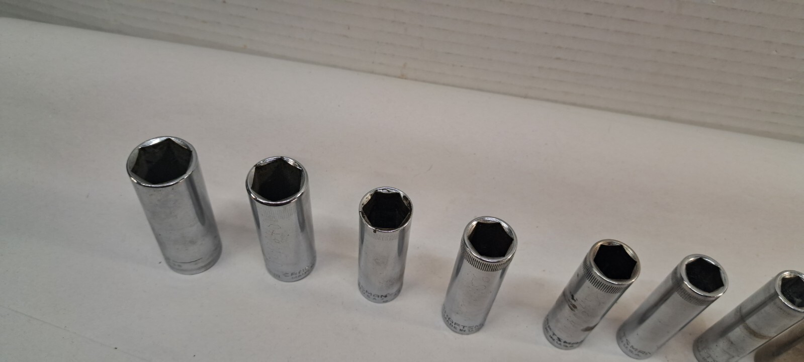 CRAFTSMAN (USA) mixed series -Pc 3/8» DRIVE 6/12 PT METRIC DEEPWELL SOCKETS
