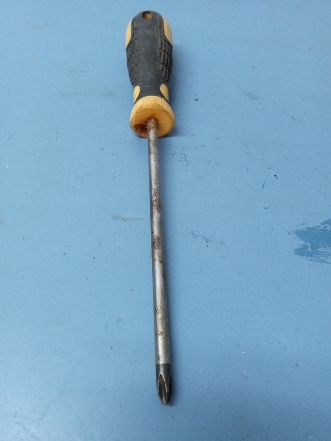 PH2#26″ Black & Yellow Handled Philips Screwdriver (LL)