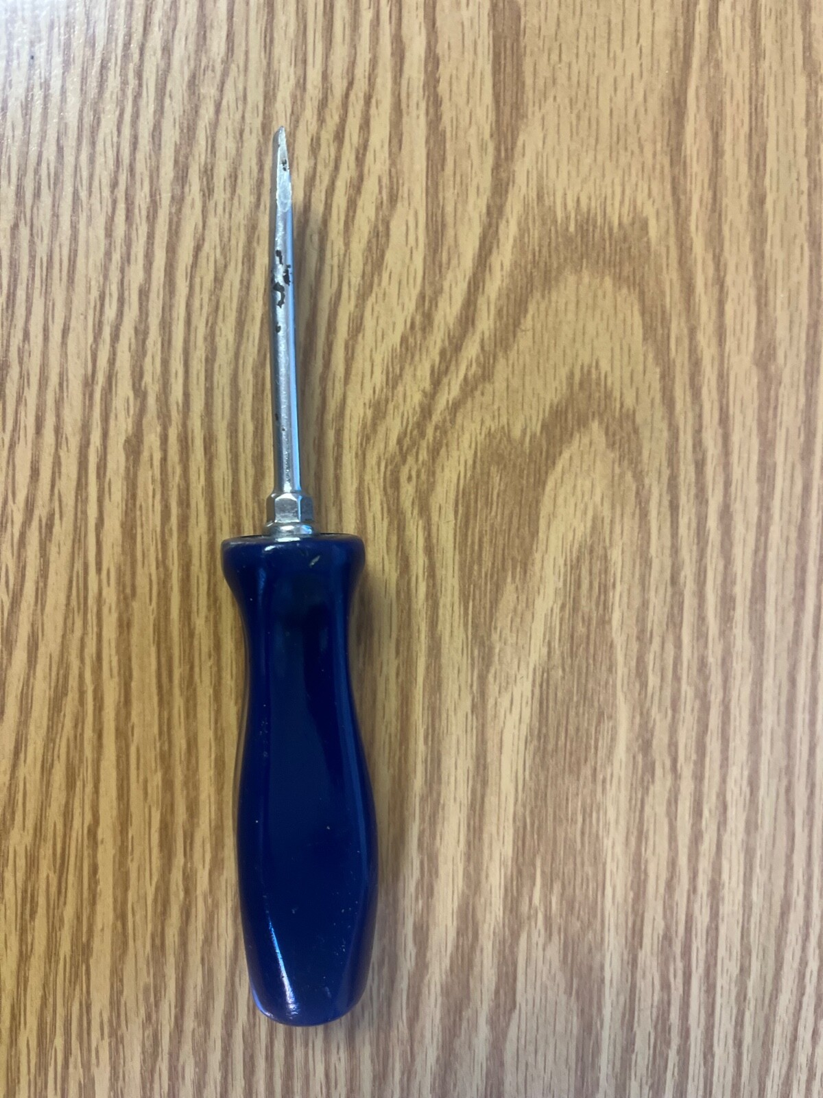 SNAP ON – SDD2 – 6.5″ LONG FLAT BLADE SCREWDRIVER WITH BLUE HANDLE – SDD2#2C****