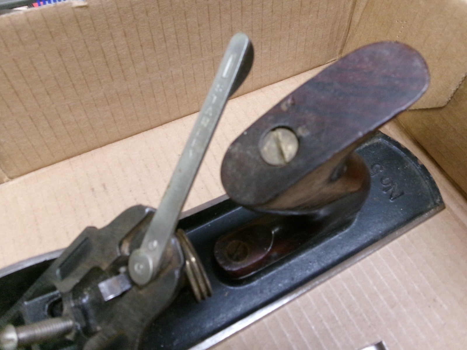 Vintage Stanley BAILEY Hand Plane No. 5 Woodworking Tool Corrugated Bottom