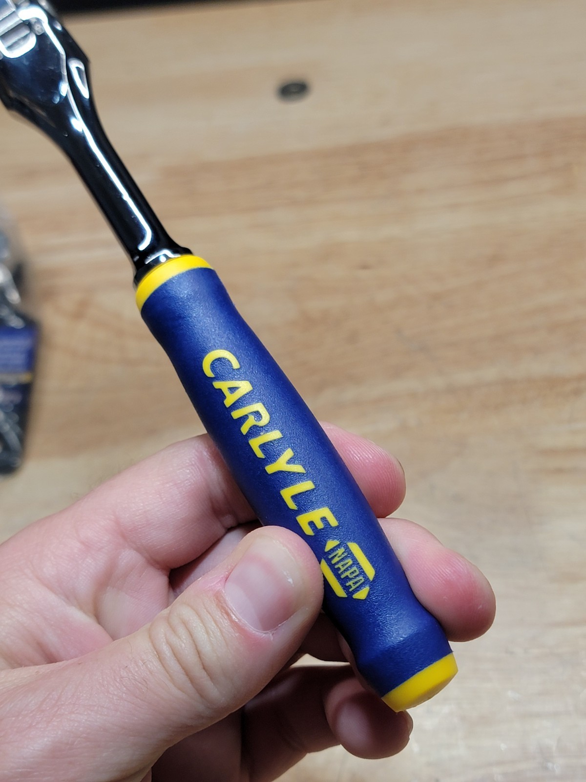 NEW! NAPA Carlyle Locking Flex Comfort Ratchet 1/4 in Drive 8″ Length R14LF120