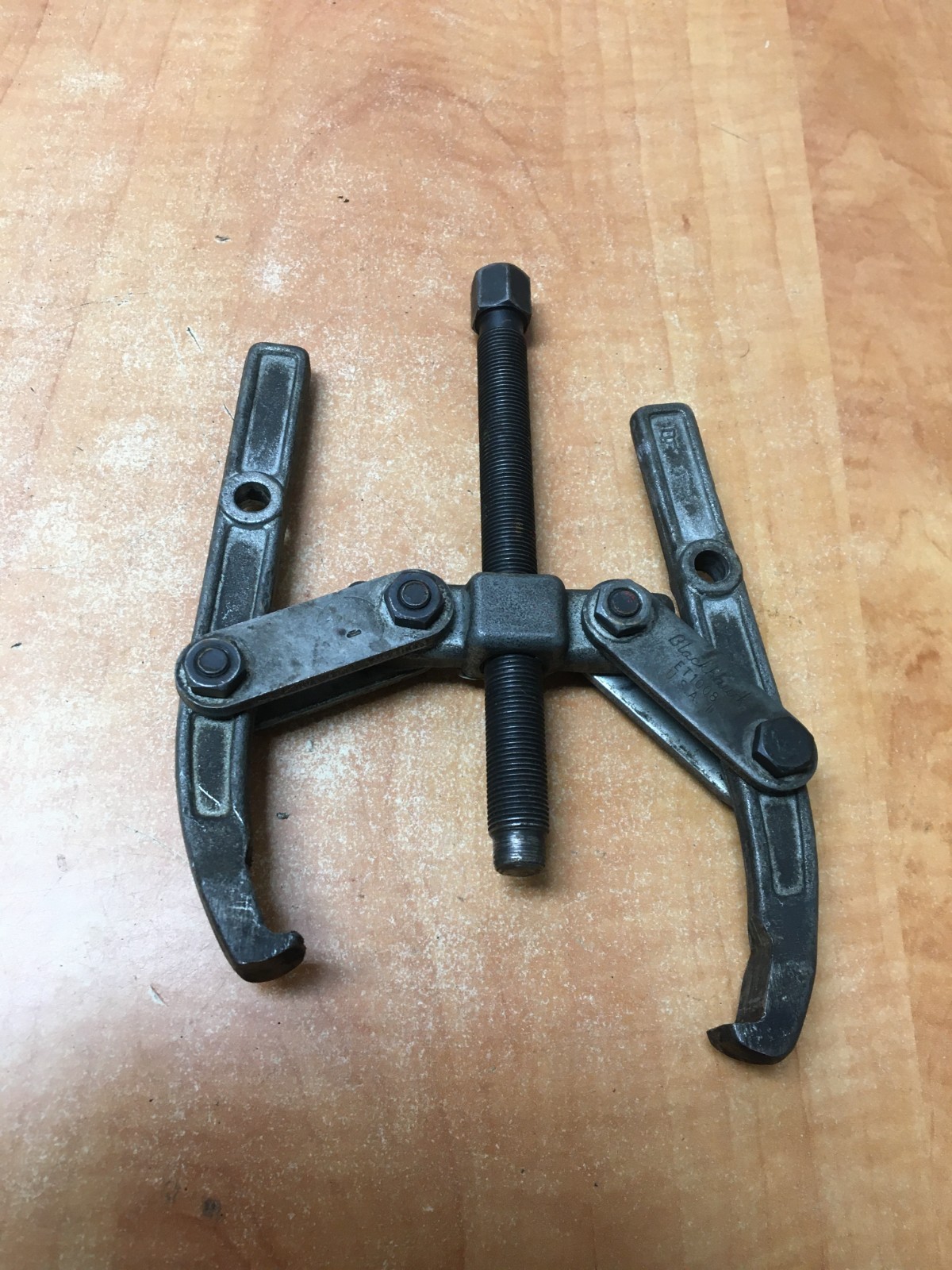Blackhawk Tools USA ET-1008 2-Jaw Gear Puller