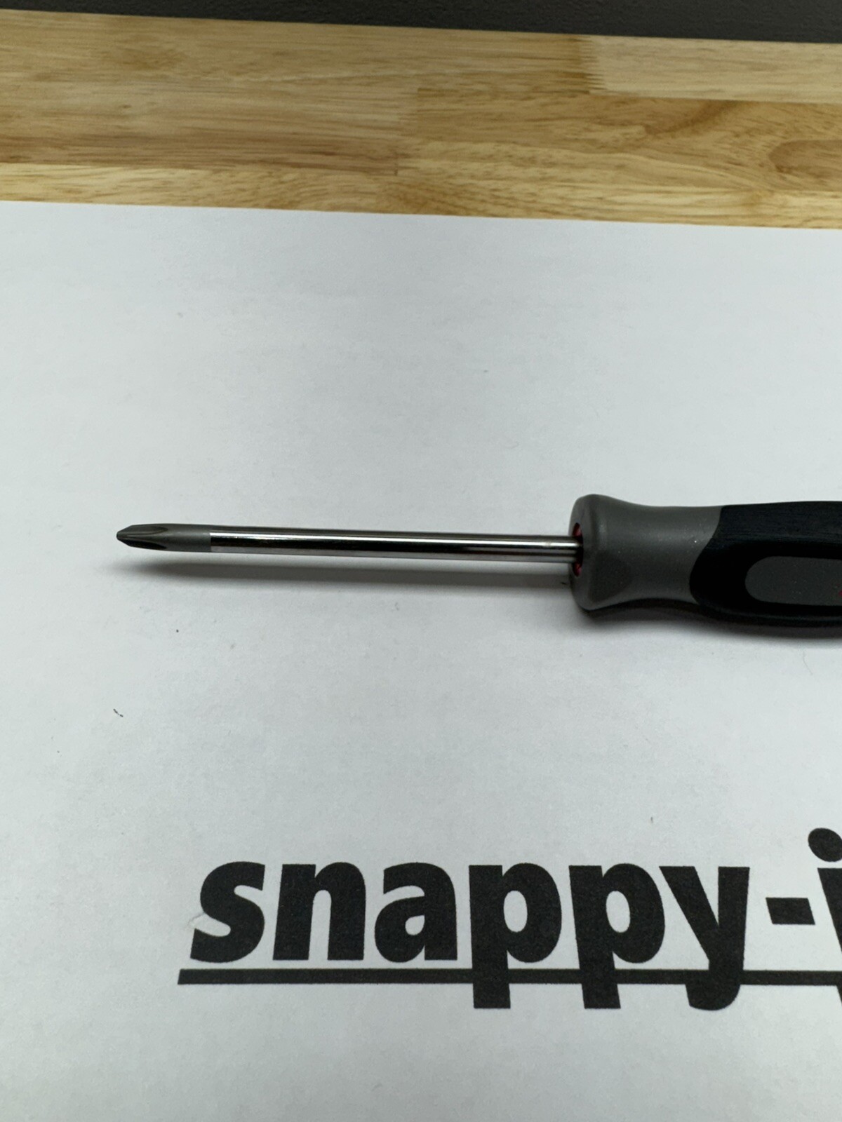 Snap-on Tools USA NEW TITANIUM #1 Phillips Soft Grip Mini Screwdriver SGDP301BDT