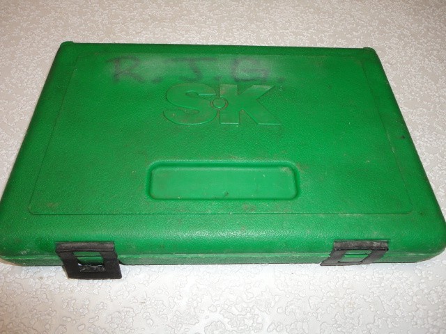 SK 4551, 3/8″ Drive SAE. 21 Pcs, IN CASE, 12 POINT And 6 POINT Socket Set USA