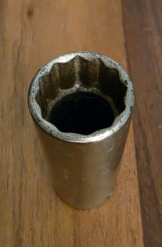 Truth USA 13/16″ Deep Well Socket 12 Point 1/2″ Drive