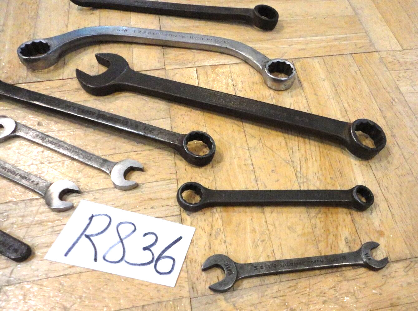 PLOMB TOOLS 9 PIECE ASSORTED SAE. WRENCHES, OBSTRUCTION, BOX & OPEN END, COMBO
