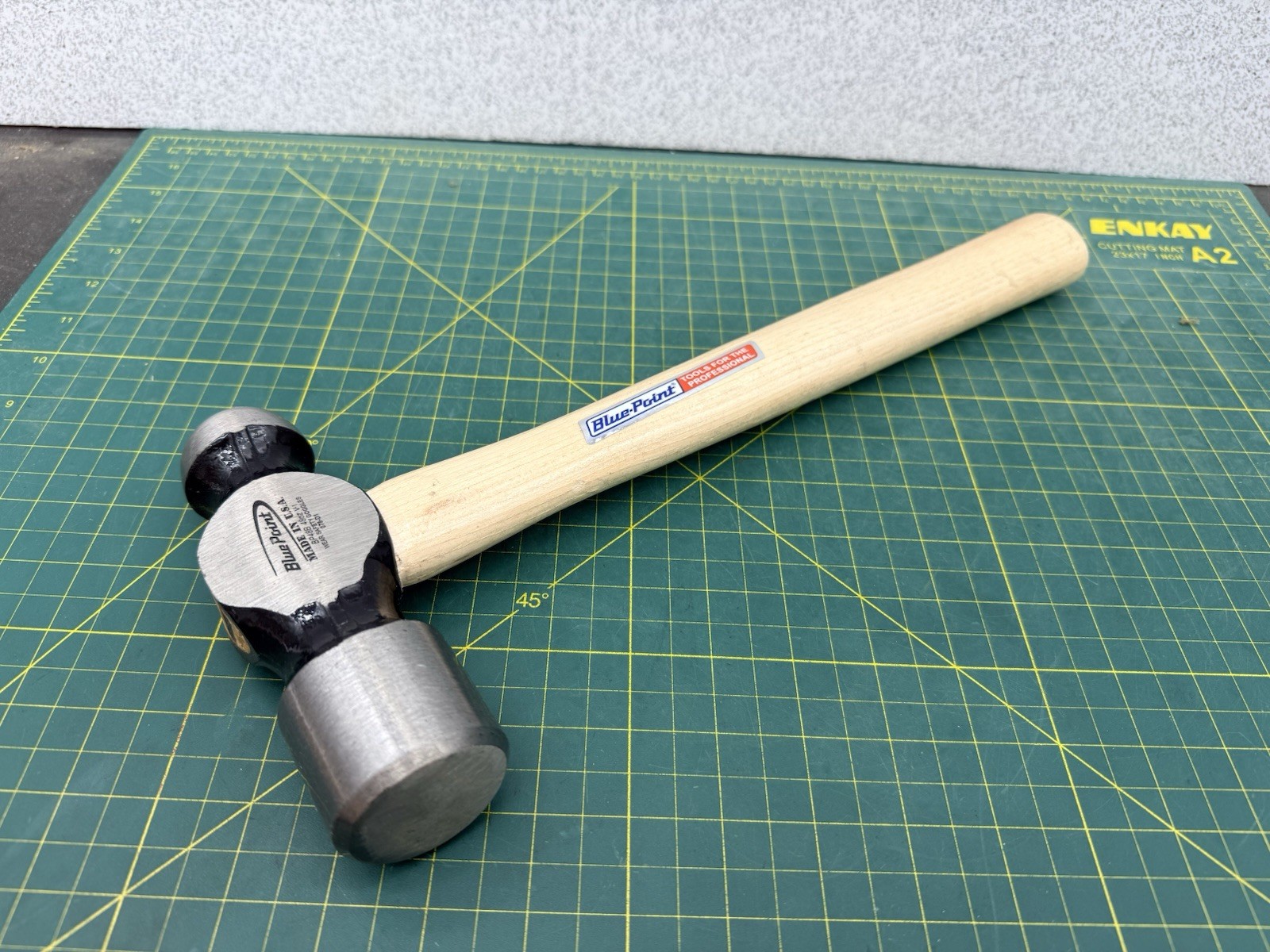 Blue Point BP48B 48oz Wooden Handle Ball Peen Hammer – Made In The USA – NEW!