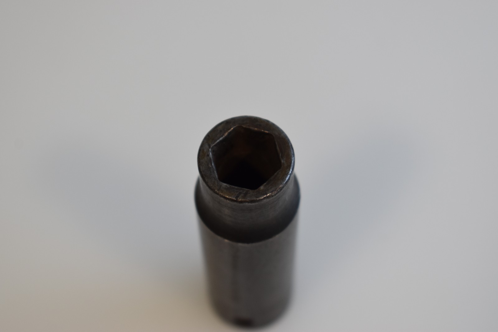 Snap on Tools SIM160 1/2″ SAE Flank Drive Deep Impact Socket 1/2″ Drive 6 Point