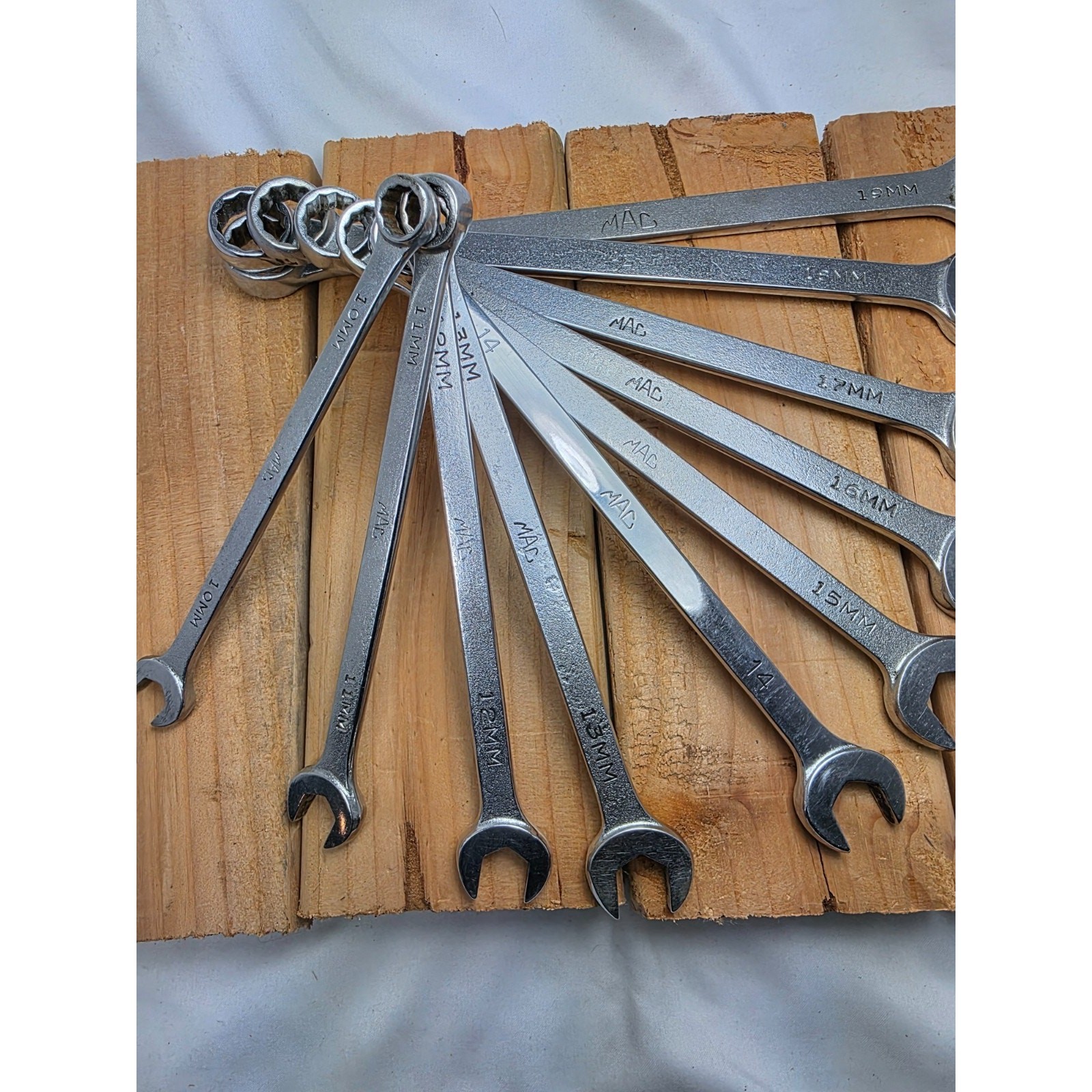 Vintage Mac Tools SML10K Metric Wrench Set Textured Matte USA Made Roll Pouch