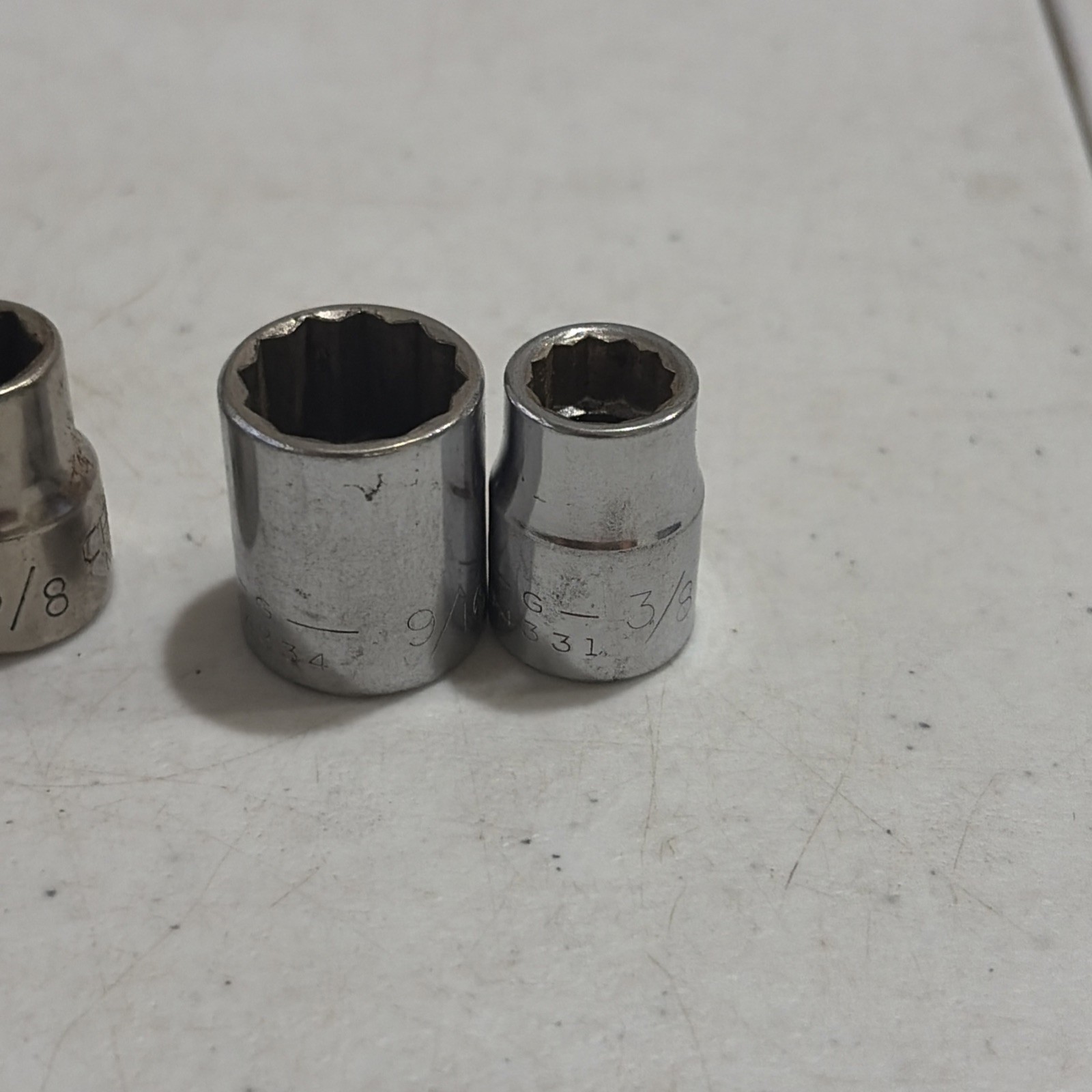 Craftsman Socket Lot 16 SAE & Metric 6 & 12 Point Sizes In Description