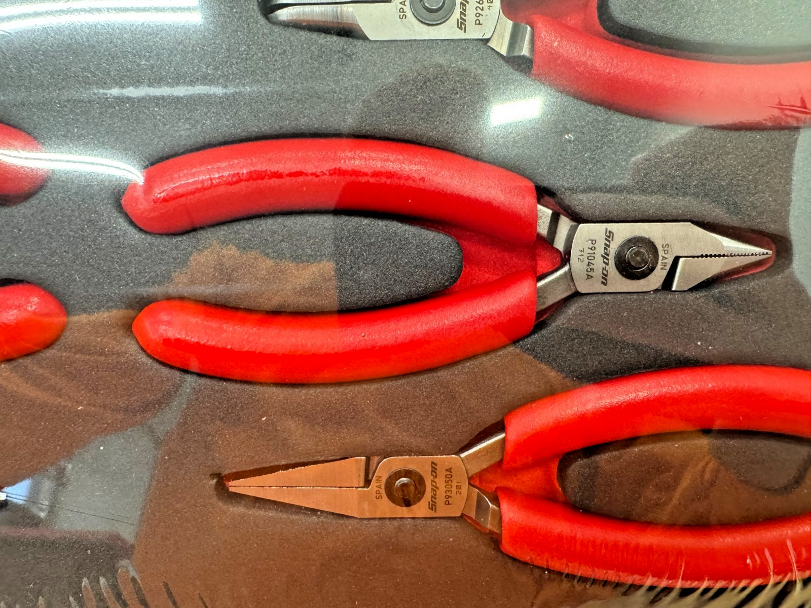 Snap-on Tools RED SOFT GRIP MIX Nose 8 PIECE Precision Pliers FOAM Set PLP800A