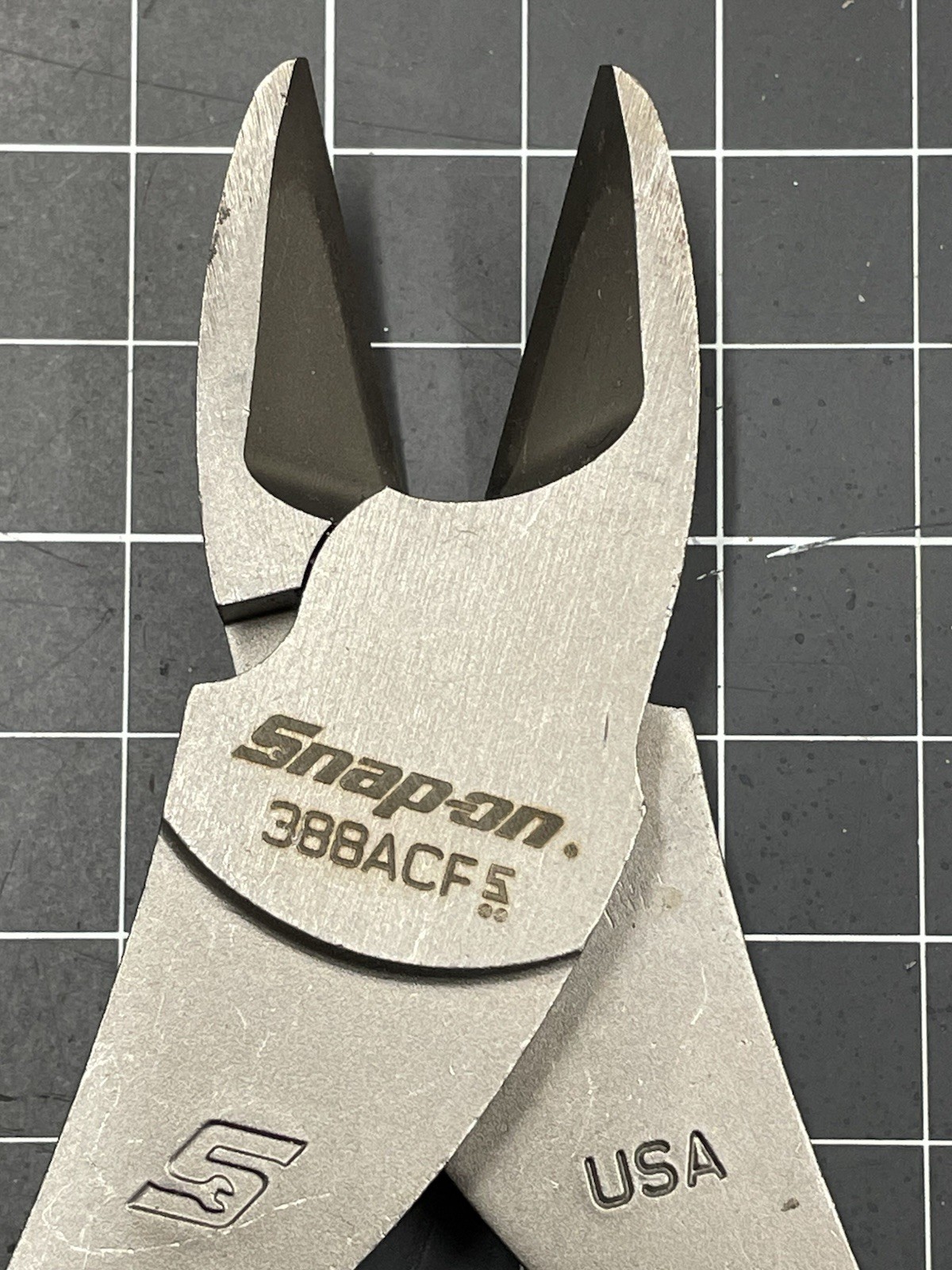 Snap-on Tools NEW DARK TITANIUM 8″ High Leverage Diagonal Cutter Pliers 388ACF