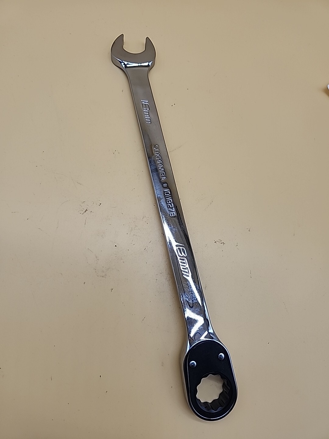 Snap-on 18mm Metric Ratcheting Reversible Flank Drive Plus Wrench SOXRRM18A