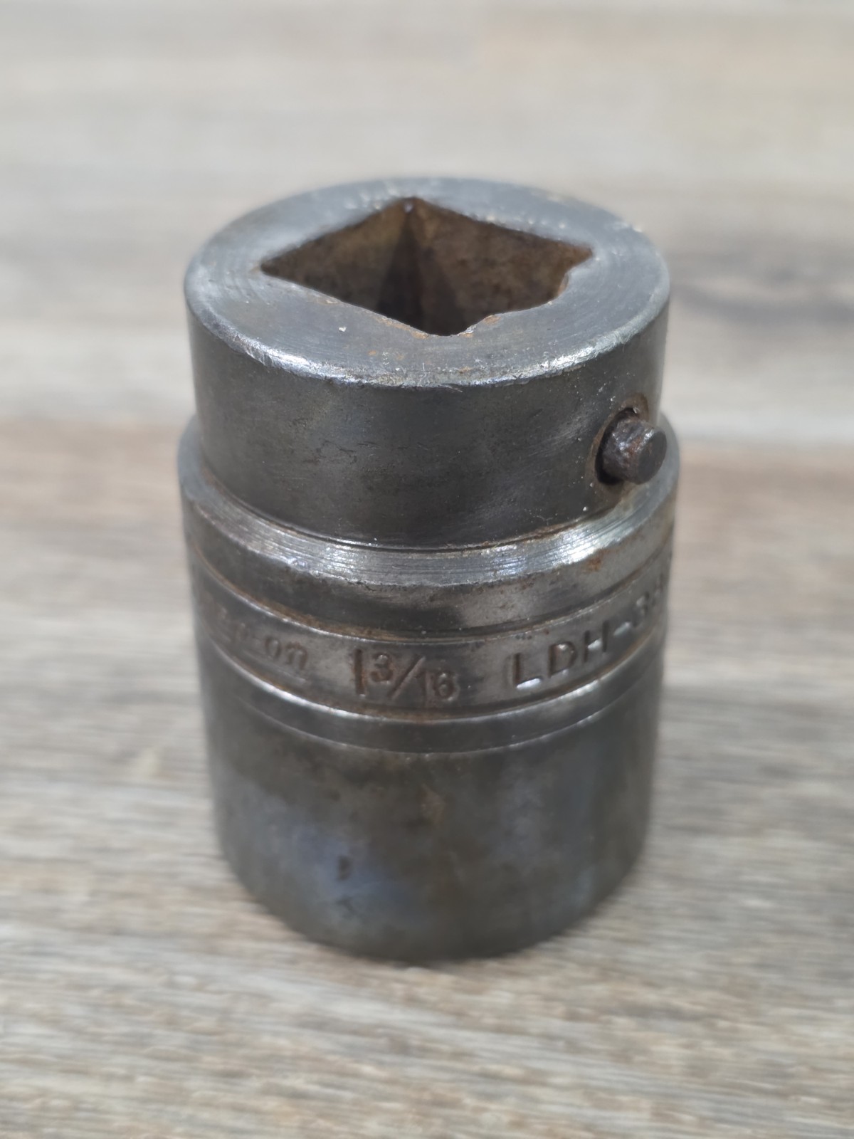 Snap-on 1-3/16″ Socket 3/4″ Drive 12 Point Shallow LDH-382 USA Made Tool